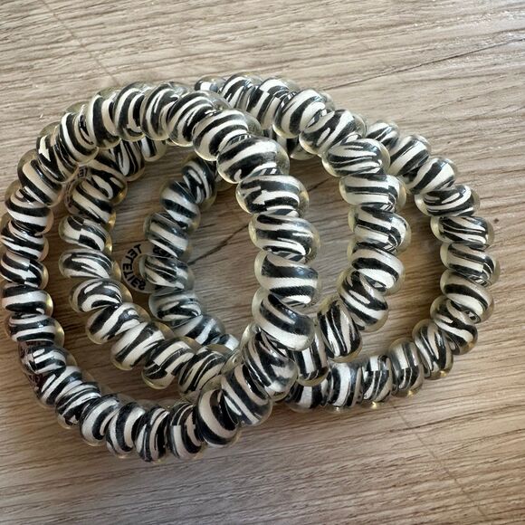 TeleTies Tele Ties Phone Cord Hair Accessories Ties - 17 Pieces - Please Read! - Picture 6 of 6